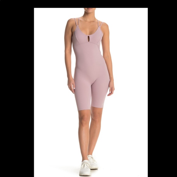 FREE PEOPLE MOVEMENT [glow one piece] - Picture 4 of 7